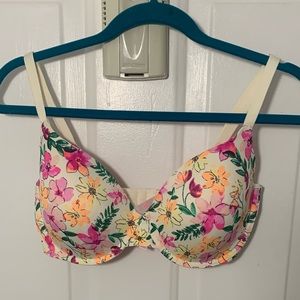 Pink Victoria’s Secret Bra 36E (2D) Underwire lightly padded nylon cups Multicol